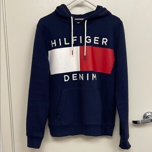 Tommy Hilfiger sweatshirt
